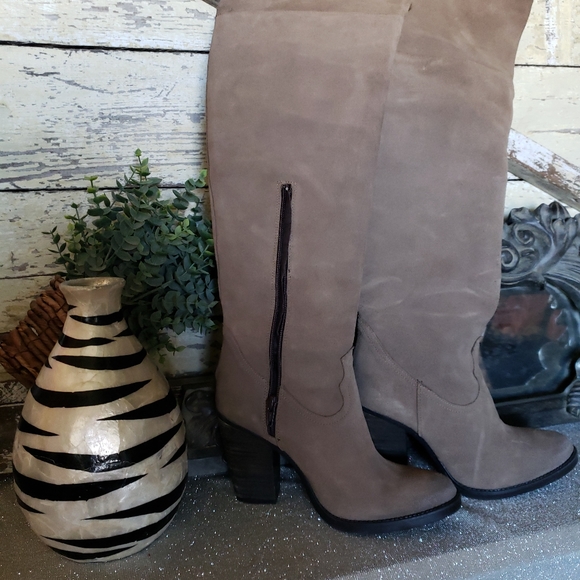 Musse & Cloud Joyse Over Knee Boot - Picture 2 of 6
